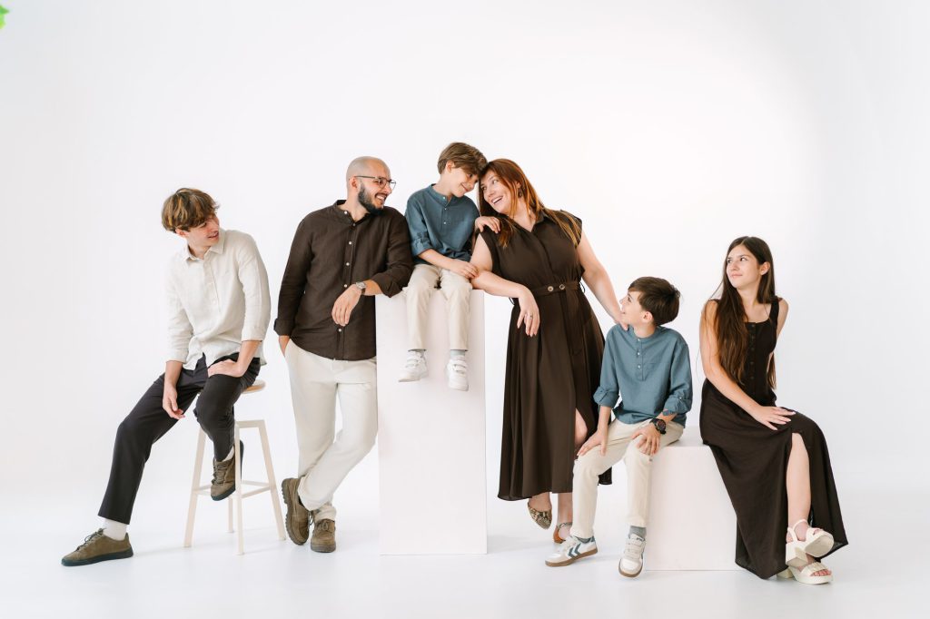 Familia Railovsky — Nicolas, Tatiana și cei patru copii